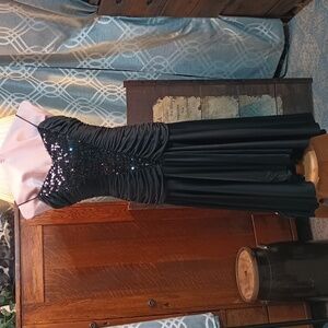 N27. Vintage Black Sequin-bodice Ruched Mermaid Bodycon Spaghetti Strap Gown 12